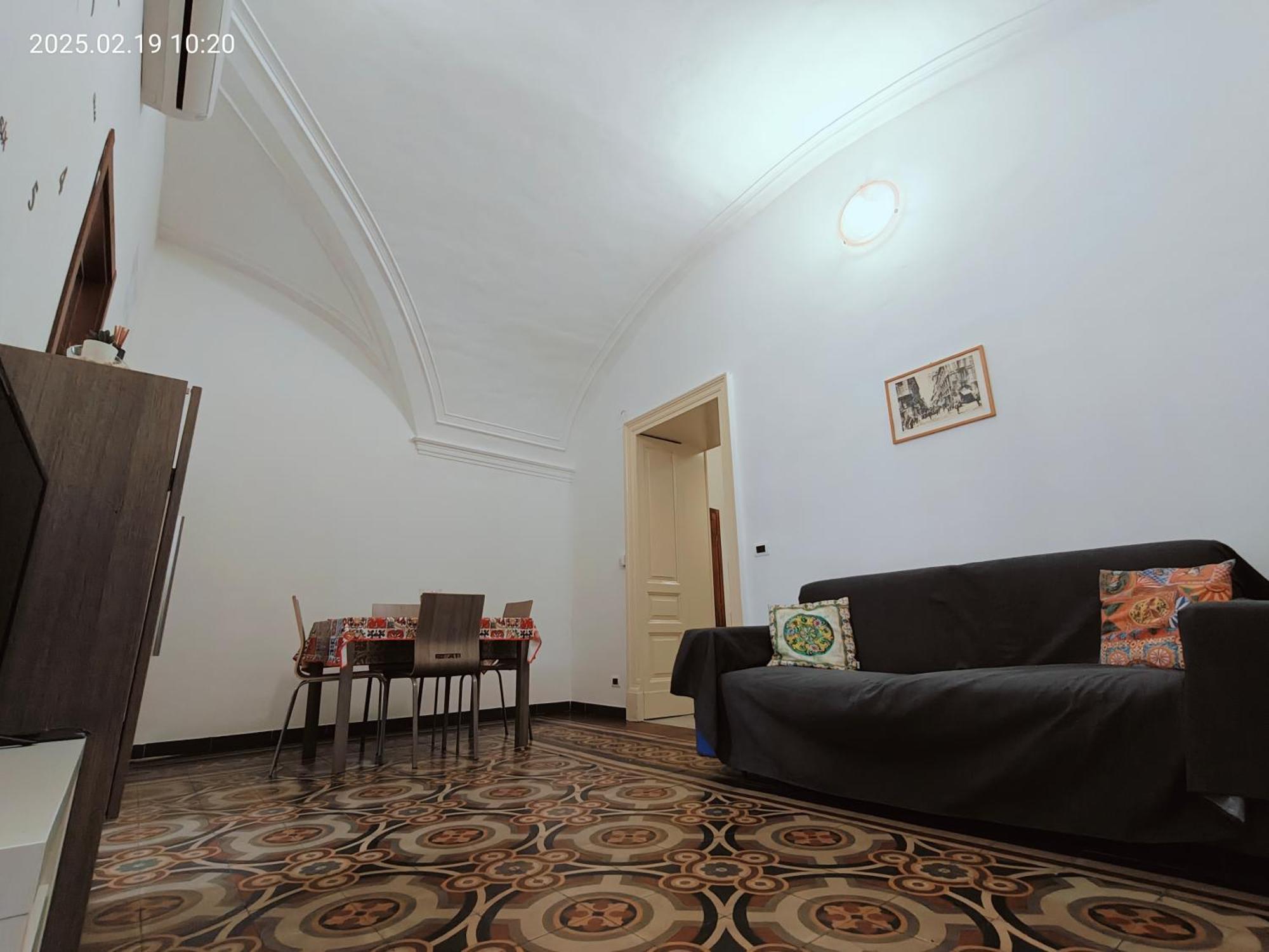 Giulio'S Apartment Catania Bagian luar foto